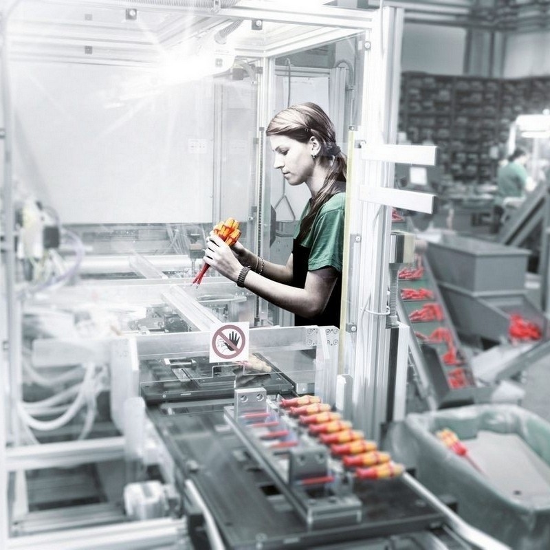 Wera 160i VDE İzole Düz Tornavida 100x0,5x3,0mm 05006105001