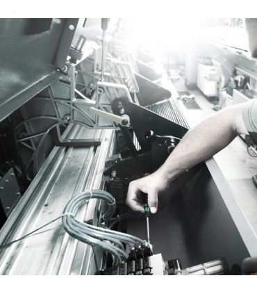 Wera 2054 HexPlus Mikro Tornavida 40mm 0,05" 05118074001