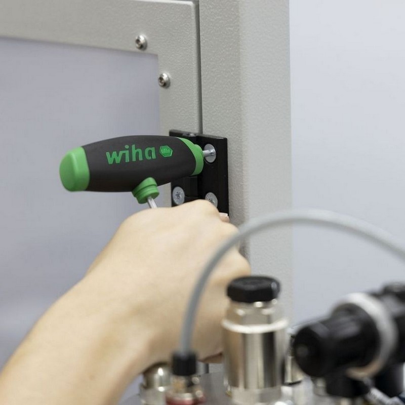 Wiha 364DS ComfortGrip T-Saplı Torx Tornavida TX40 26178