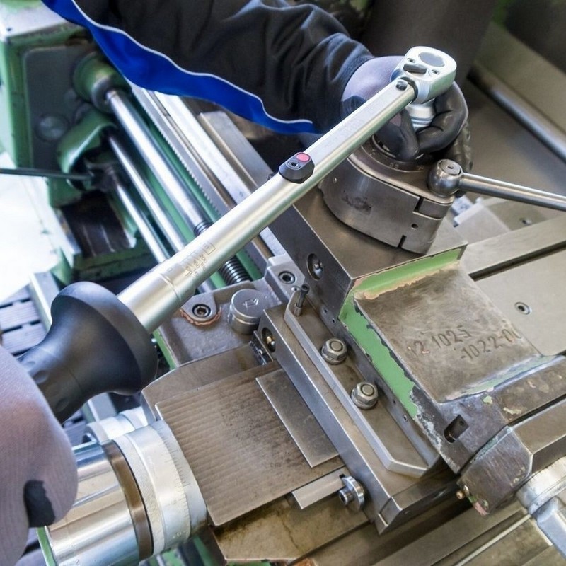 Hazet 6122-1CT 40-200Nm 1/2" Ayarlanabilir Tork Anahtarı ±%2