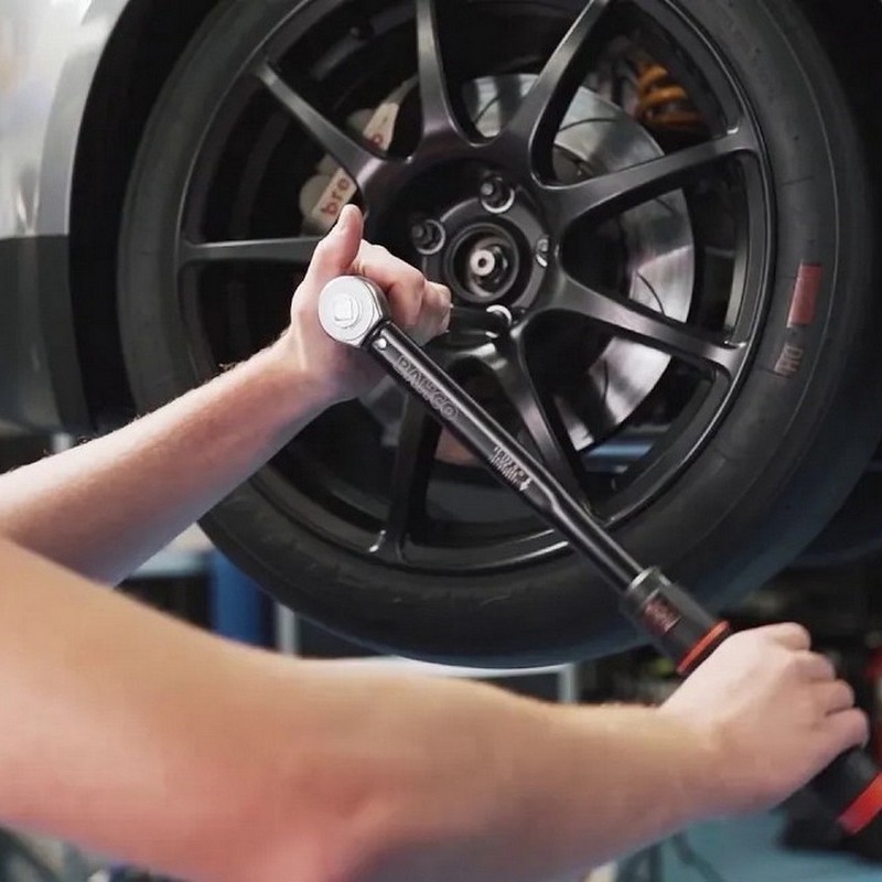 Bahco 74WR-100 20-100Nm Ayarlanabilir Tork Anahtarı 1/2'' İtmeli Cırcır