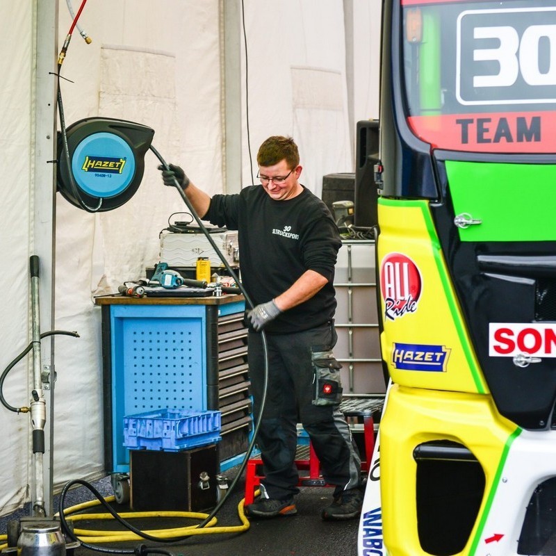 Hazet 9040N-13 1/2" Makaralı Basınçlı Hava-Su Hortumu 15mt 20Bar