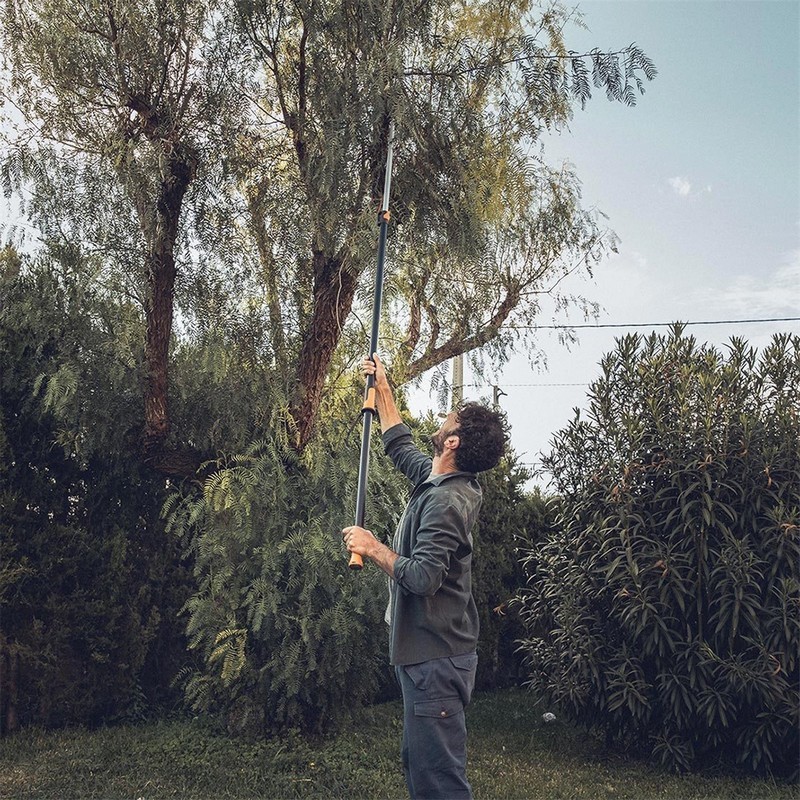 Fiskars 1023624 PowerGear X Çok Fonksiyonlu Teleskopik Budama Makası UPX86