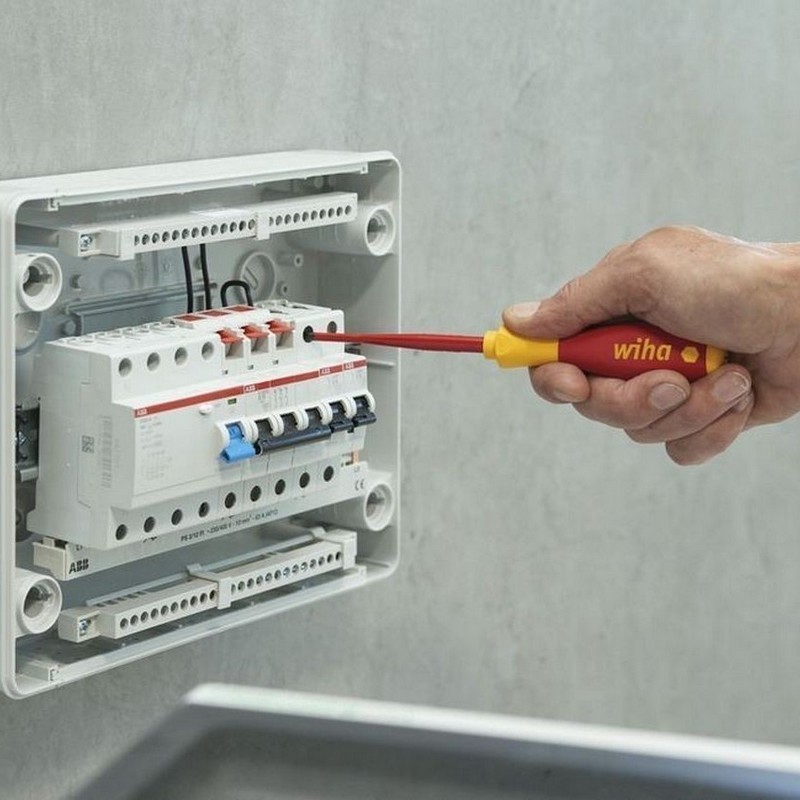 Wiha SoftFinish® VDE İzole Lokmabaş Tornavida Set 5P 29466